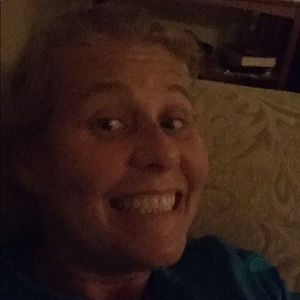 Meet your Posher, Renee